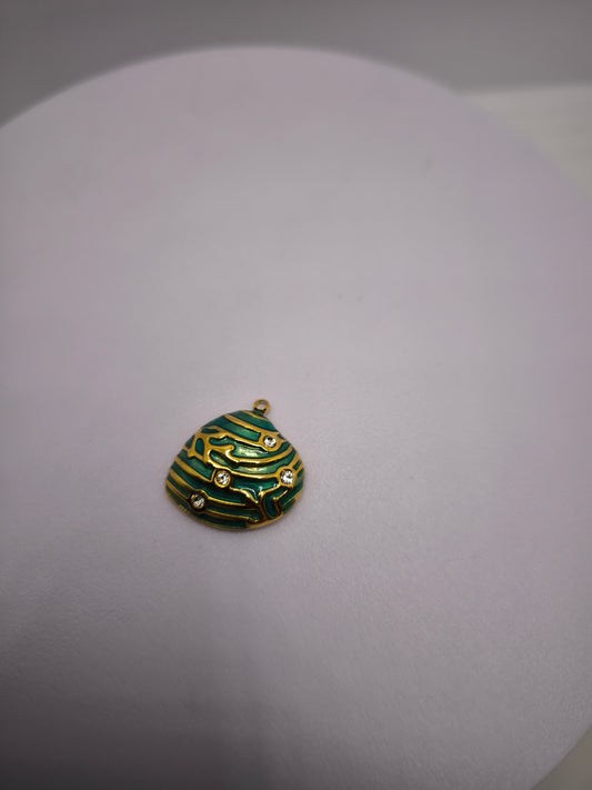 Coquillage vert et doré